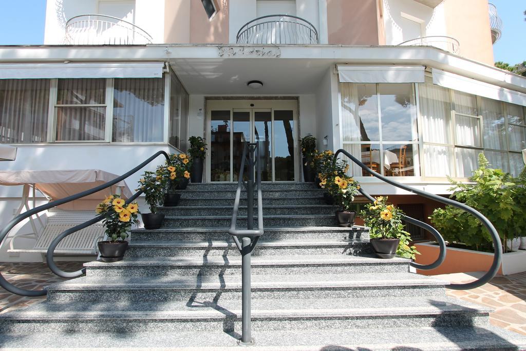 Hotel Escorial Червія Екстер'єр фото